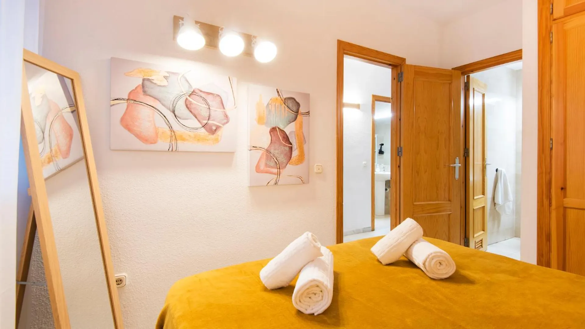 Fuengirola Mirador 1St Line Boliches Beach Pets Friendly 0*,  Spain